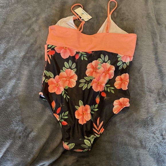 Beachsissi NWT One piece swimsuit XL - Picture 2 of 3